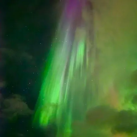 Enebolig Med Eventyrlig Beliggenhet Like Ved Sjøen I Lofoten Villaer Sund (Nordland)